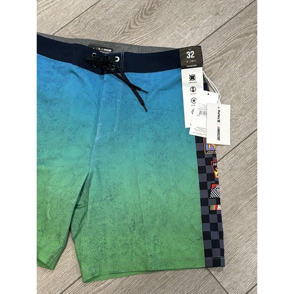 Hurley x Nascar Mens Phantom Eco Nascar Racetrack Board Shorts Swim Size 32 - Picture 3 of 7
